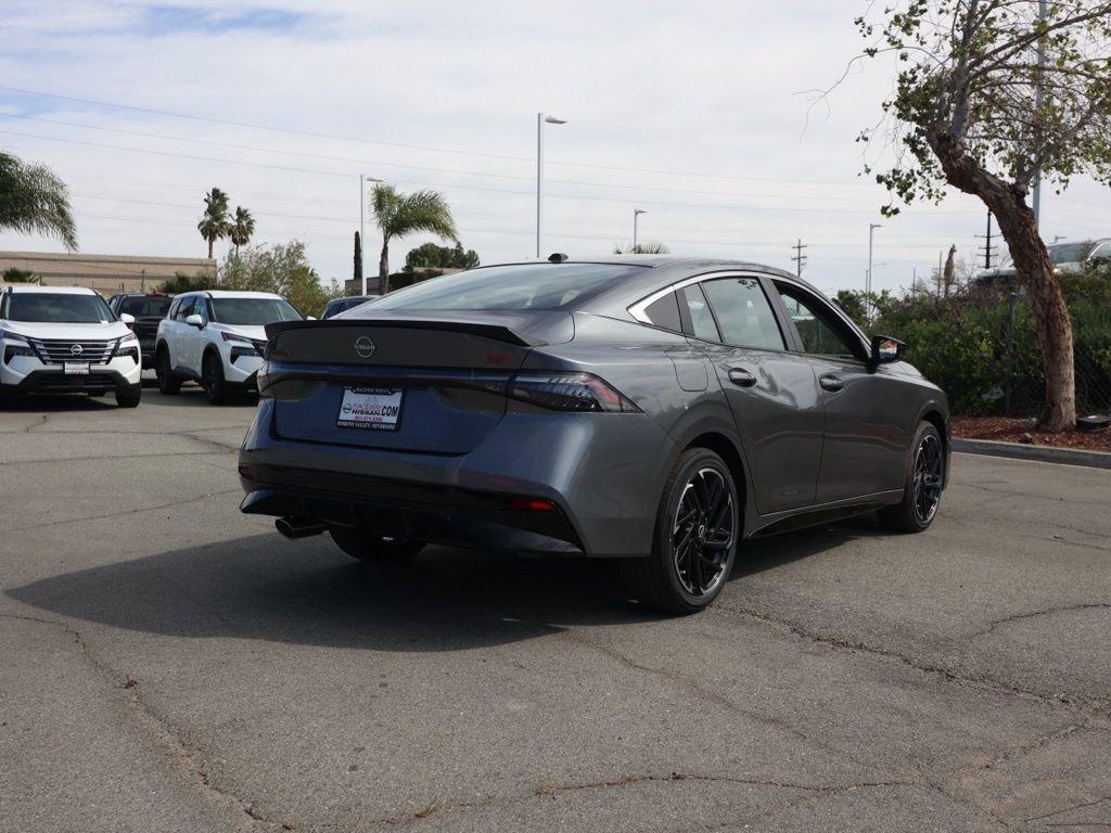 New 2026 Nissan Sentra SR image 4