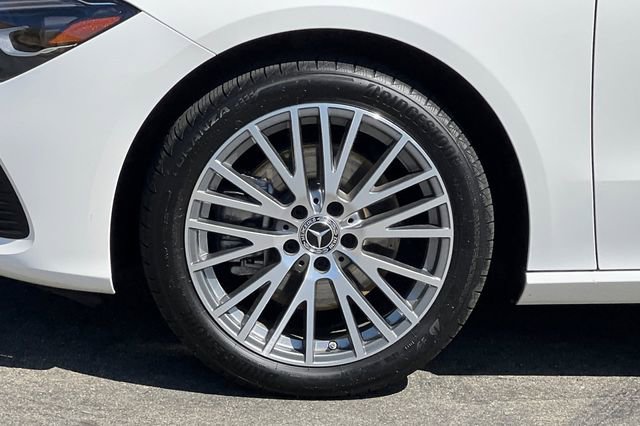 Used 2025 Mercedes-Benz CLA 250 image 30