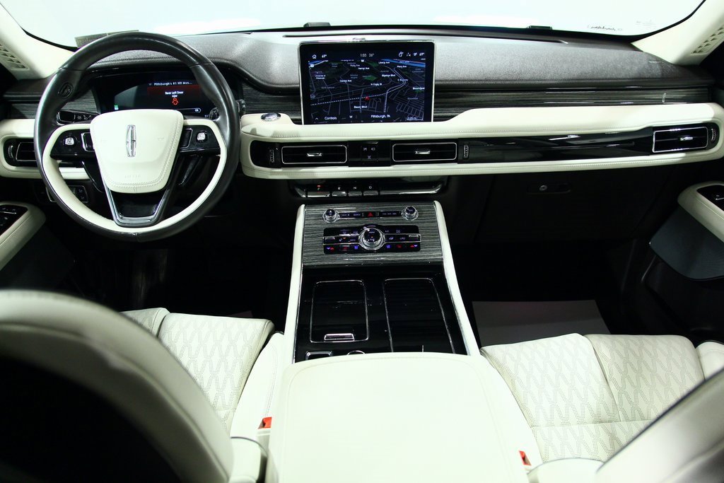 Used 2021 Lincoln Aviator Black Label w/ Dynamic Handling Package image 4