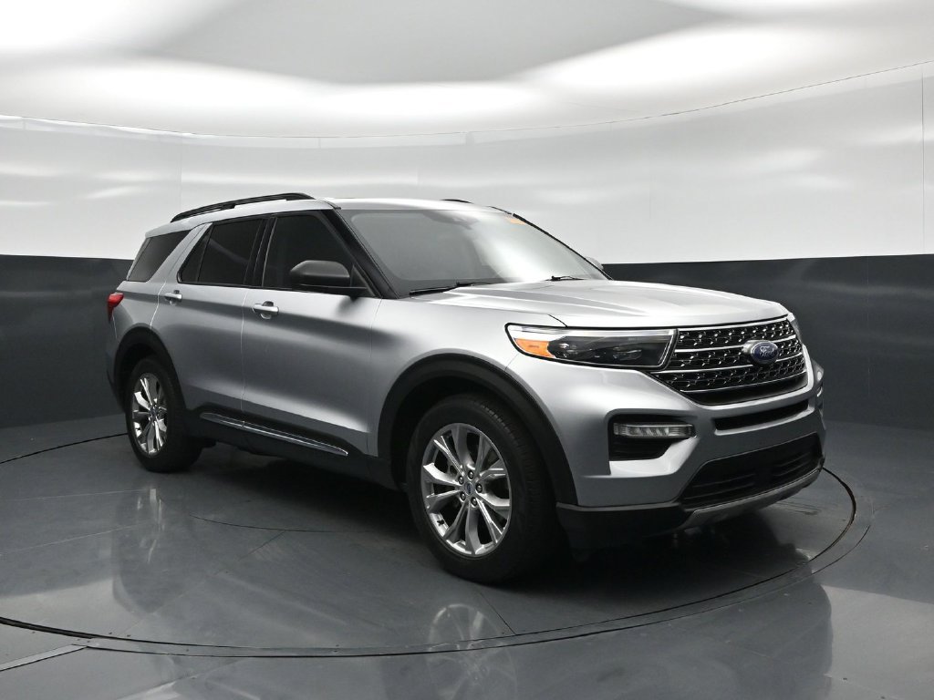 Used 2021 Ford Explorer XLT w/ Equipment Group 202A RWD image 51