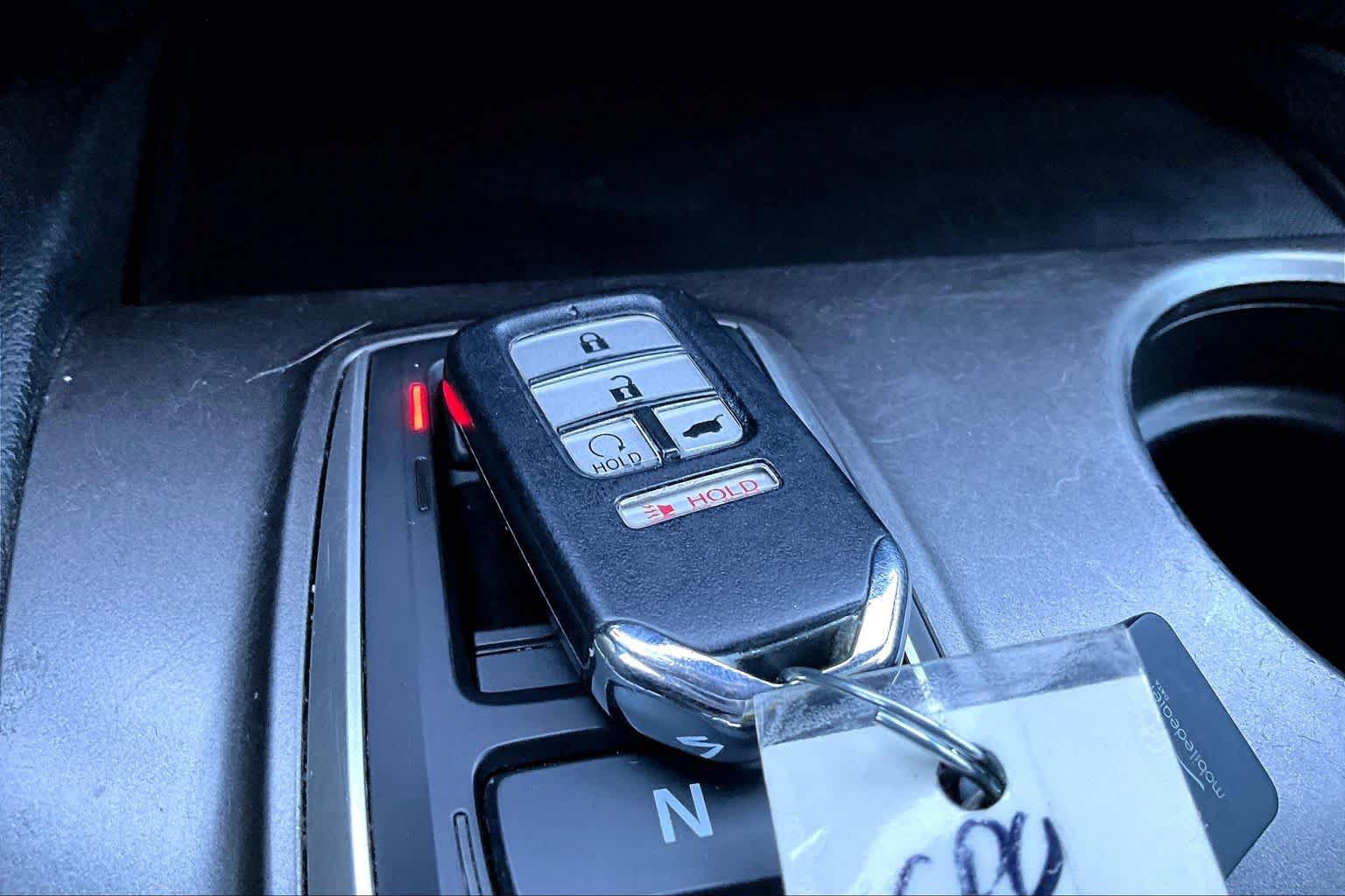 Used 2022 Honda Pilot Sport image 15
