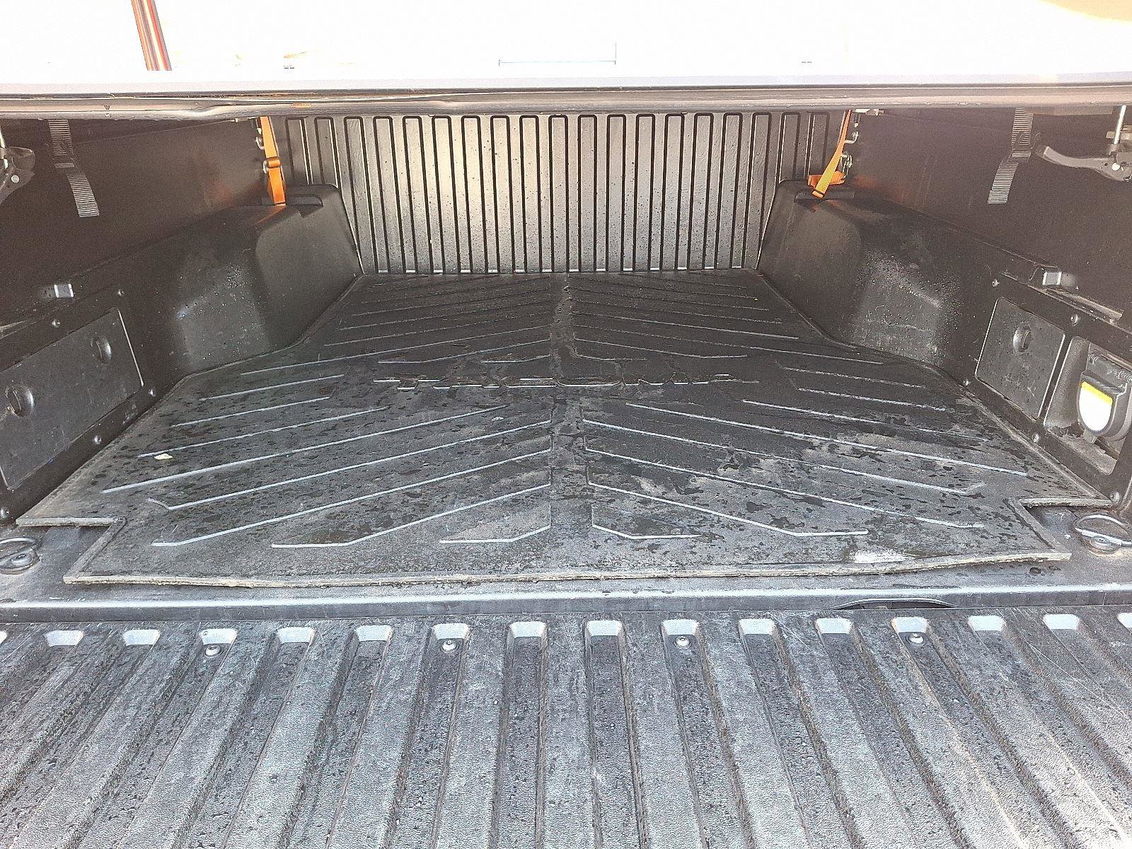 Used 2018 Toyota Tacoma Limited image 29