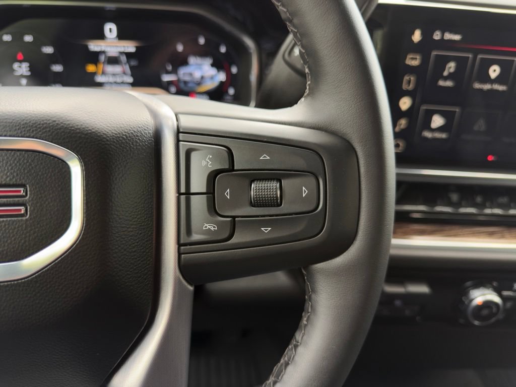 Used 2025 GMC Sierra 2500 SLE AWD/4WD image 5