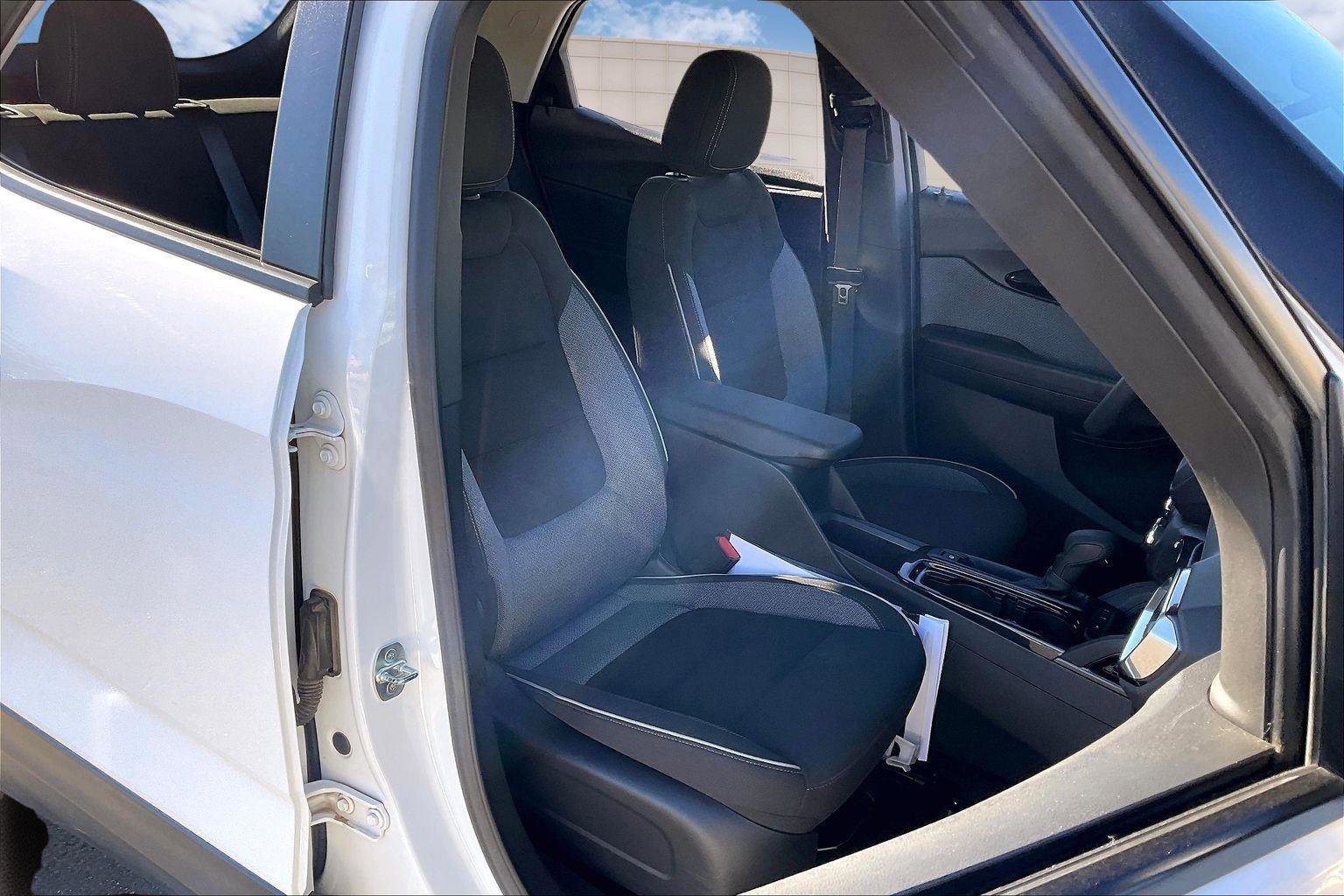 Used 2023 Chevrolet TrailBlazer LT image 7