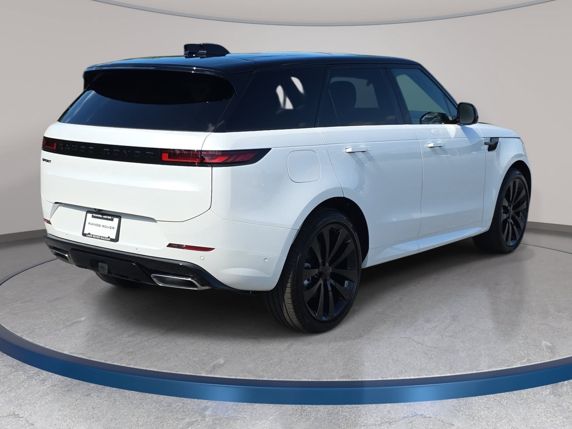 New 2026 Land Rover Range Rover Sport Dynamic SE AWD/4WD image 5