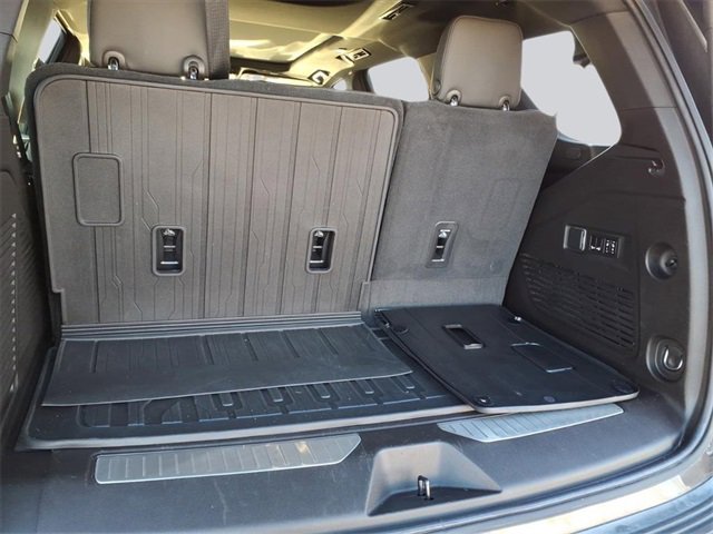 Used 2021 GMC Yukon AT4 w/ Technology Package image 21