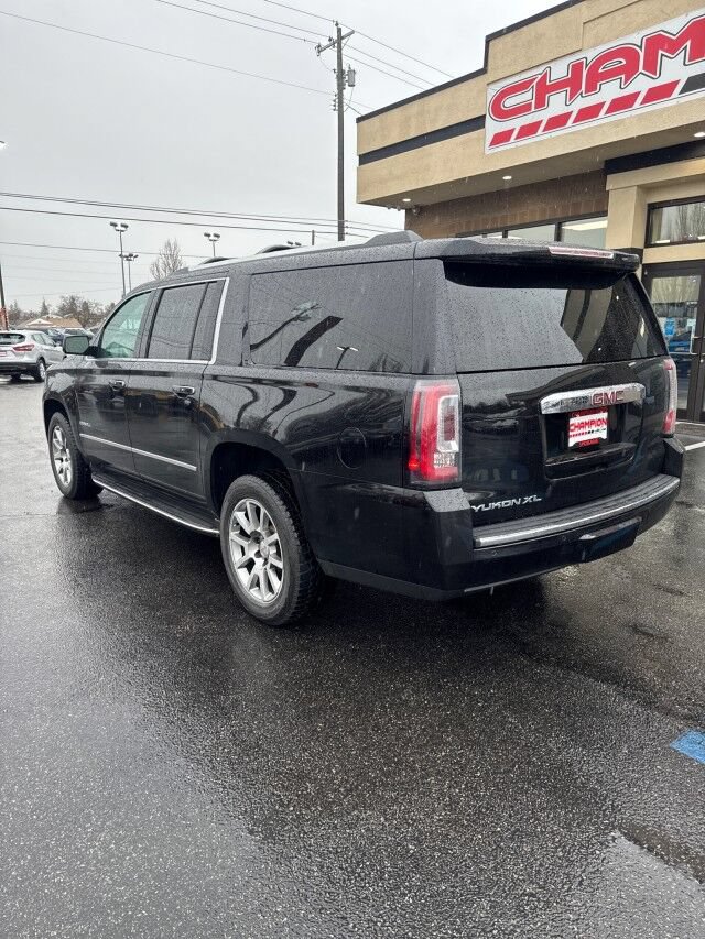 Used 2020 GMC Yukon XL Denali AWD/4WD image 8