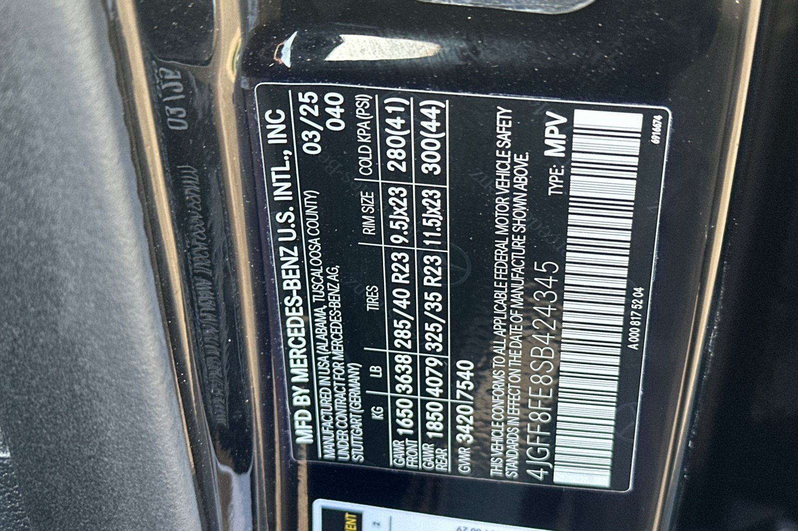 Certified 2025 Mercedes-Benz GLS 580 4MATIC image 30