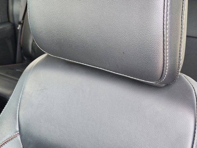 Used 2023 Ford F150 Lariat w/ FX4 Off-Road Package image 24