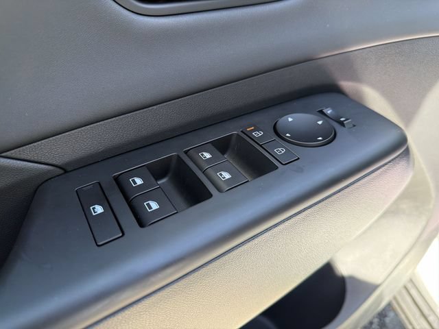 Used 2026 Hyundai Kona SEL Premium FWD image 13