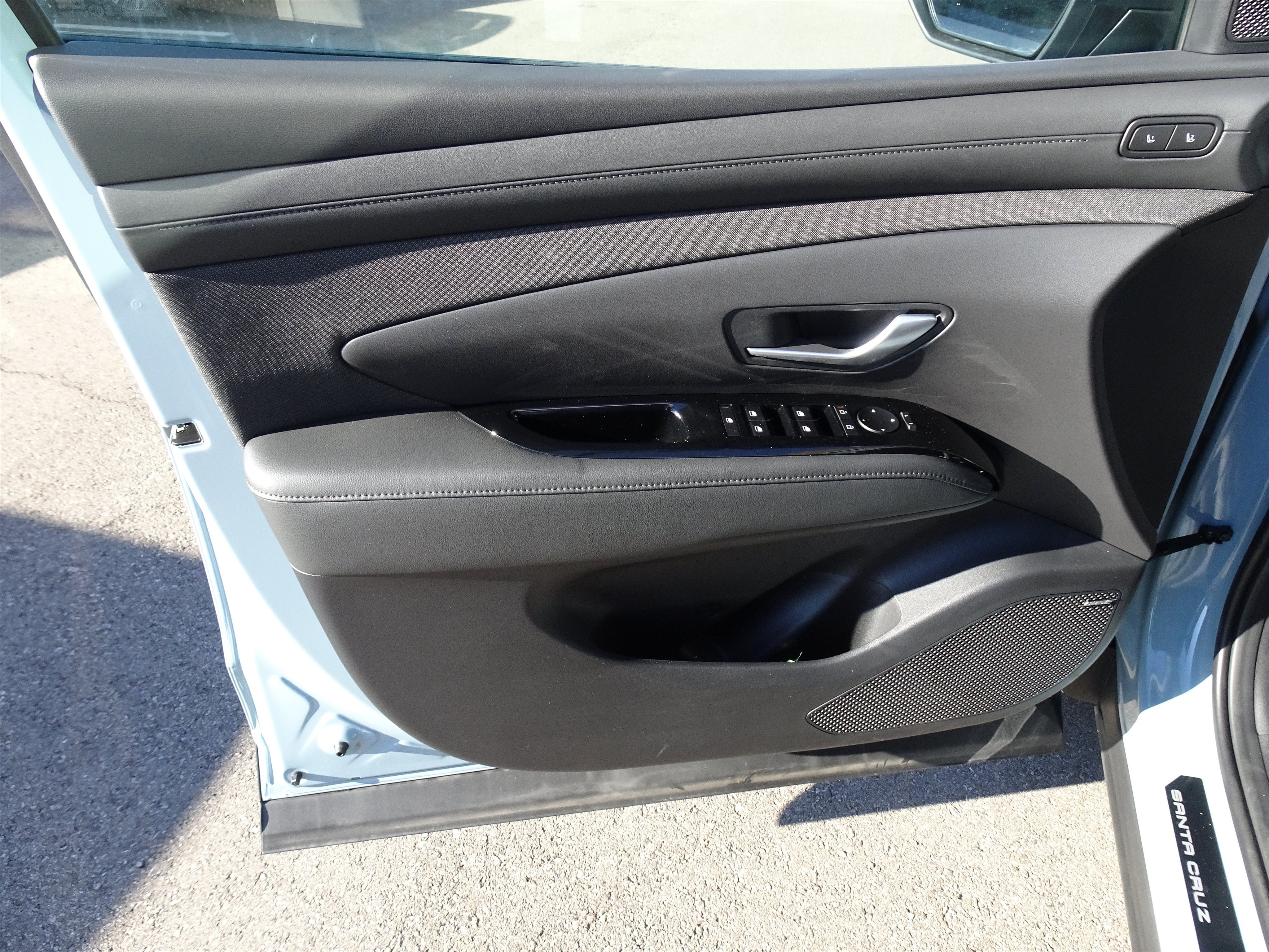 New 2025 Hyundai Santa Cruz Limited AWD/4WD image 12