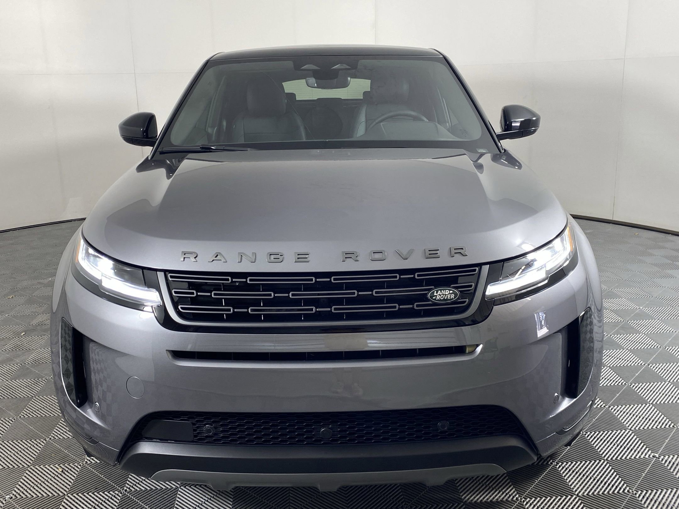 Certified 2026 Land Rover Range Rover Evoque S AWD/4WD image 4