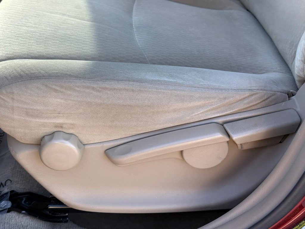 Used 2010 Toyota Highlander 4WD image 22