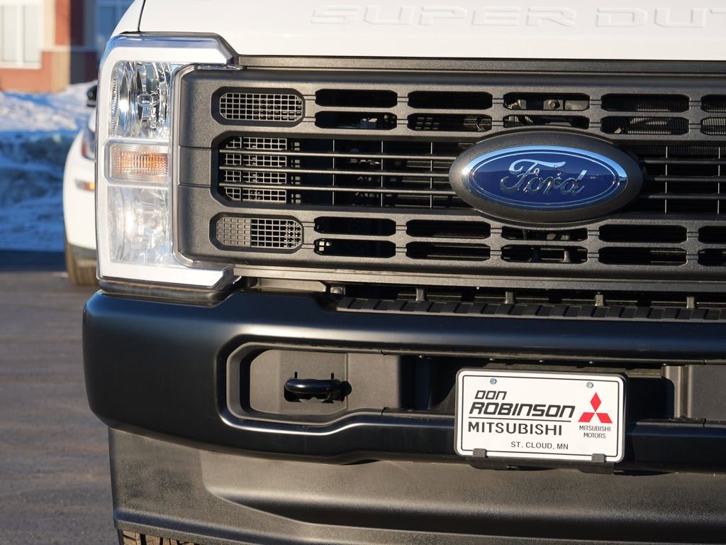 Used 2024 Ford F350 XL w/ Snow Plow Prep Package image 9