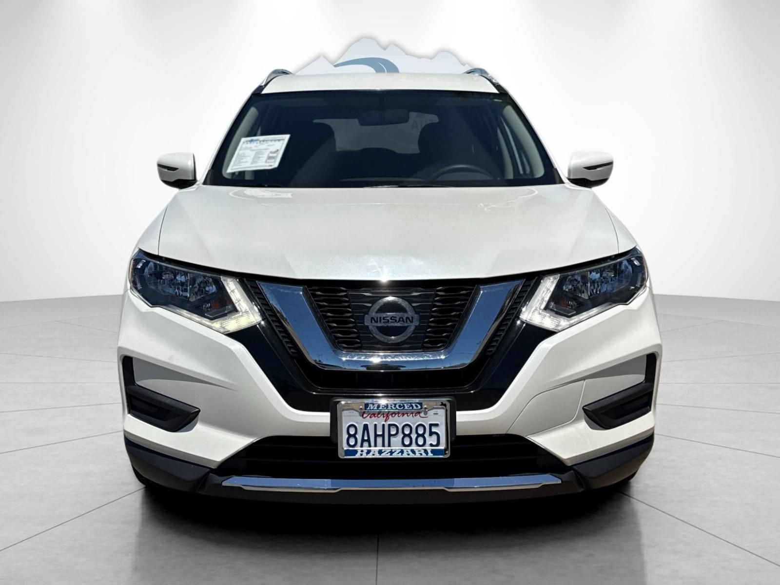Used 2017 Nissan Rogue SV FWD image 8