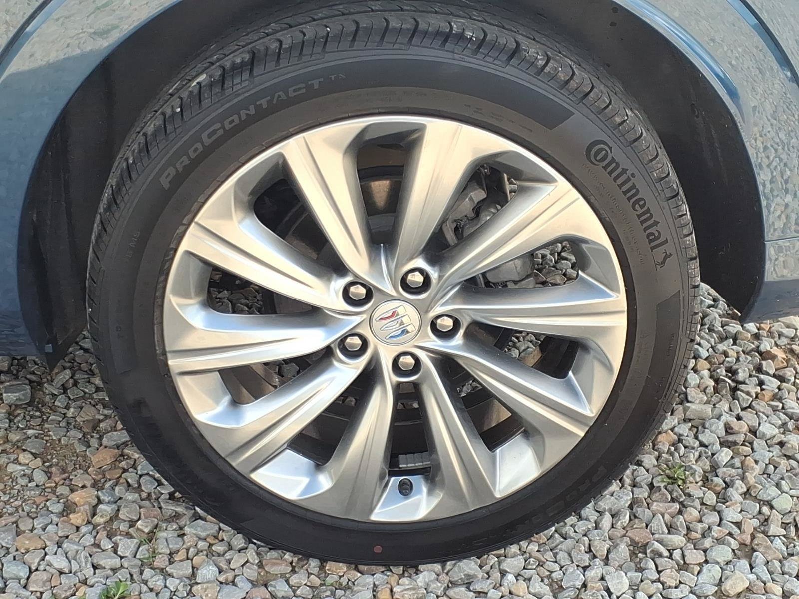 Used 2025 Buick Envista Avenir FWD image 10