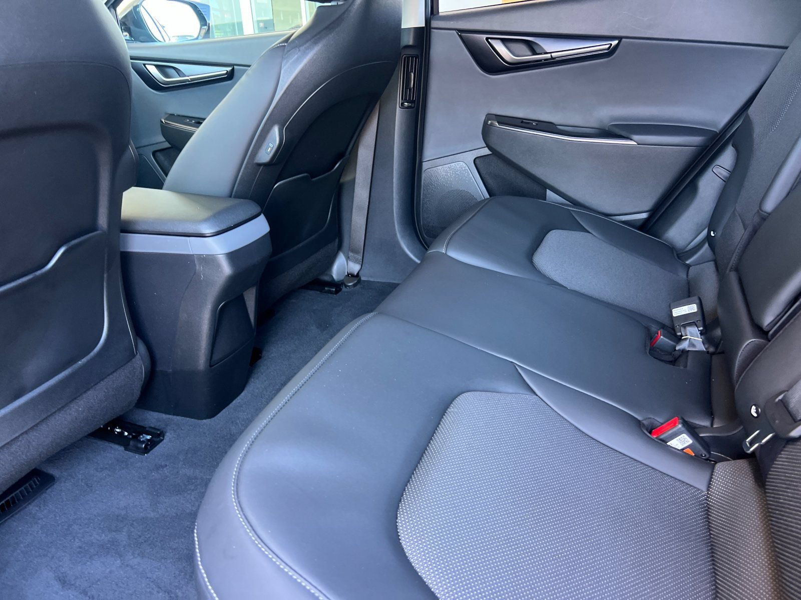 Used 2025 Kia EV6 Light RWD image 12