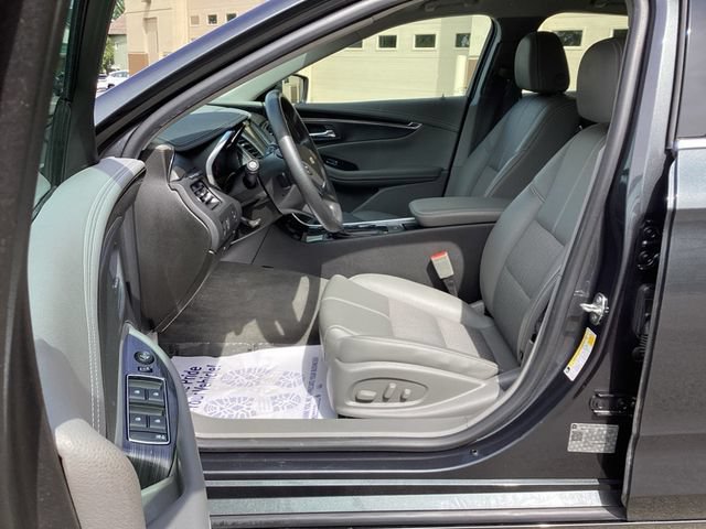 Used 2019 Chevrolet Impala LS FWD image 17