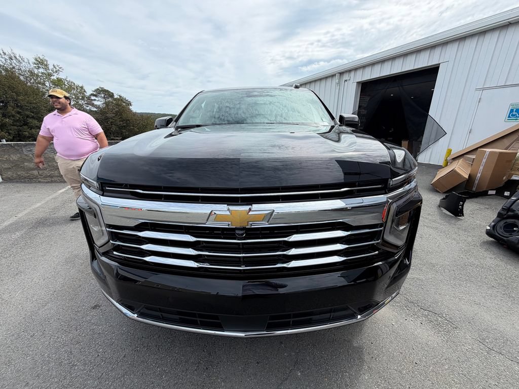New 2026 Chevrolet Tahoe LT w/ Comfort Package AWD/4WD image 8