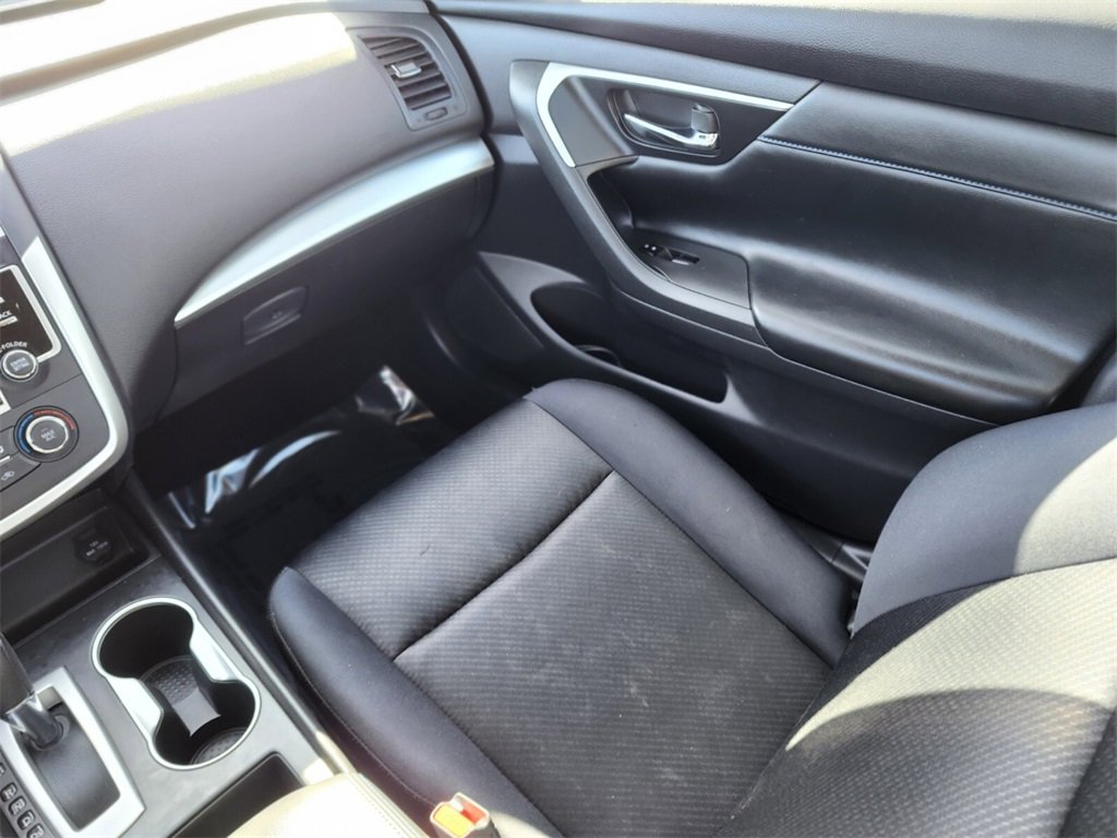 Used 2017 Nissan Altima 2.5 SR image 13