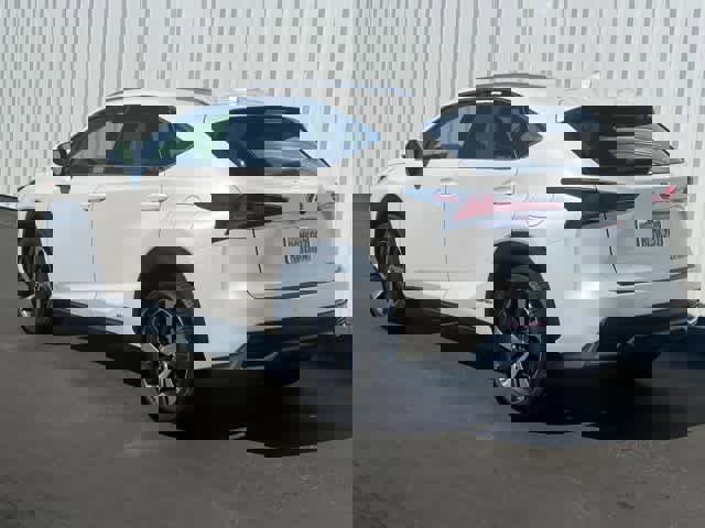 Used 2018 Lexus NX 300h image 4