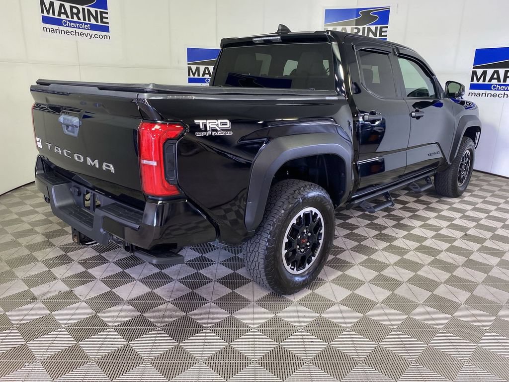 Used 2024 Toyota Tacoma TRD Off-Road AWD/4WD image 13