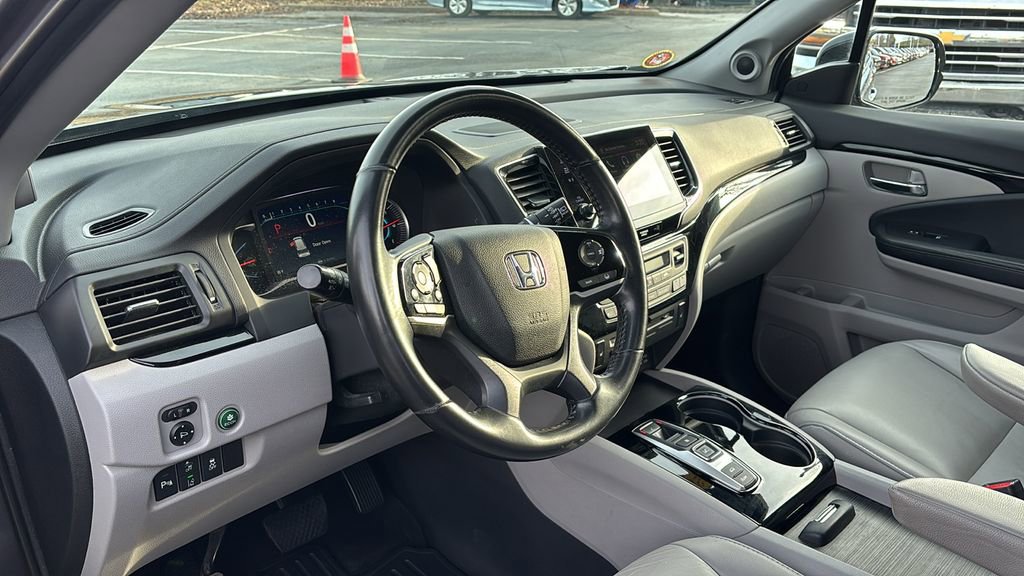 Used 2019 Honda Pilot Touring image 23