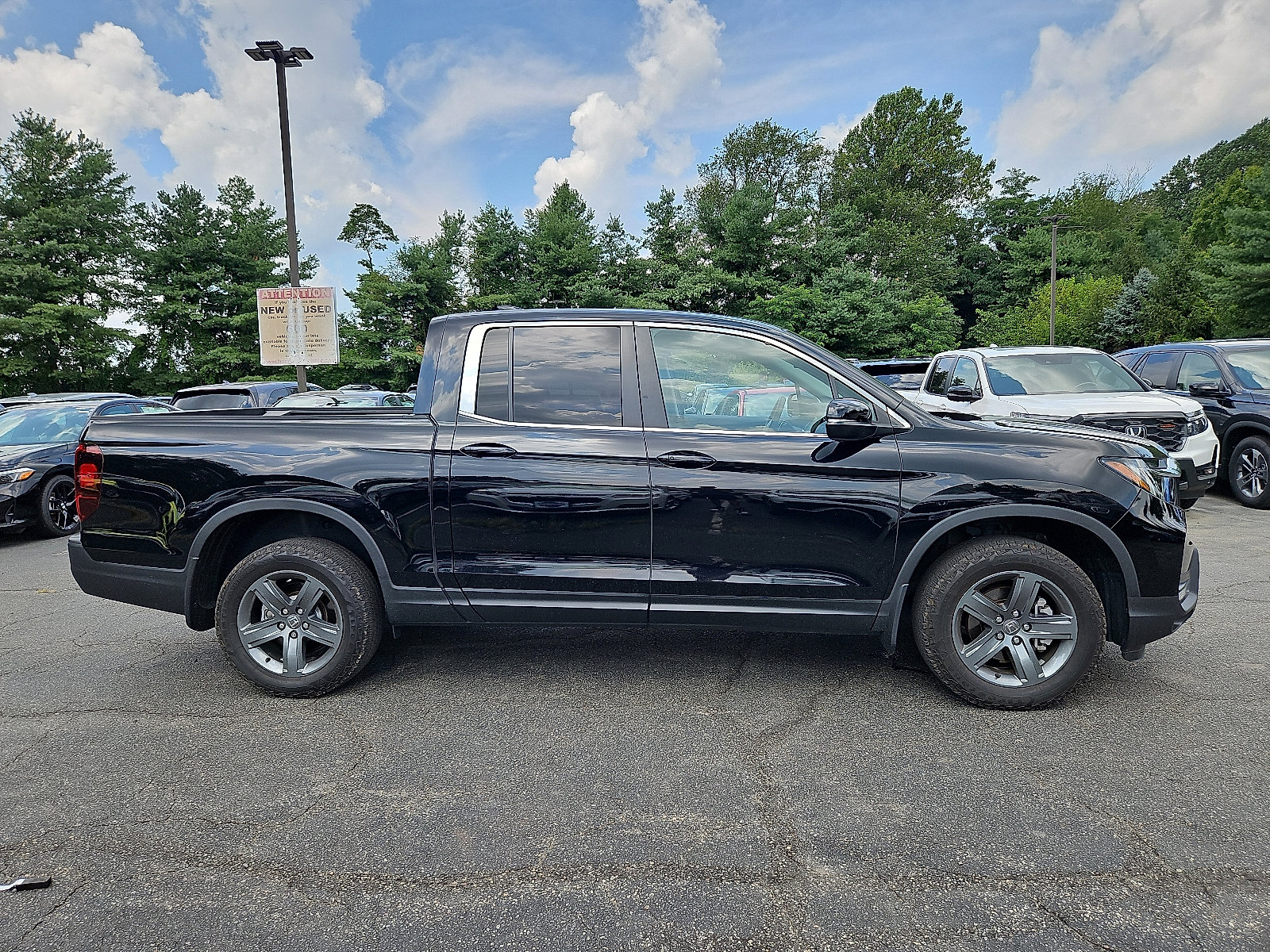 Certified 2023 Honda Ridgeline RTL image 8