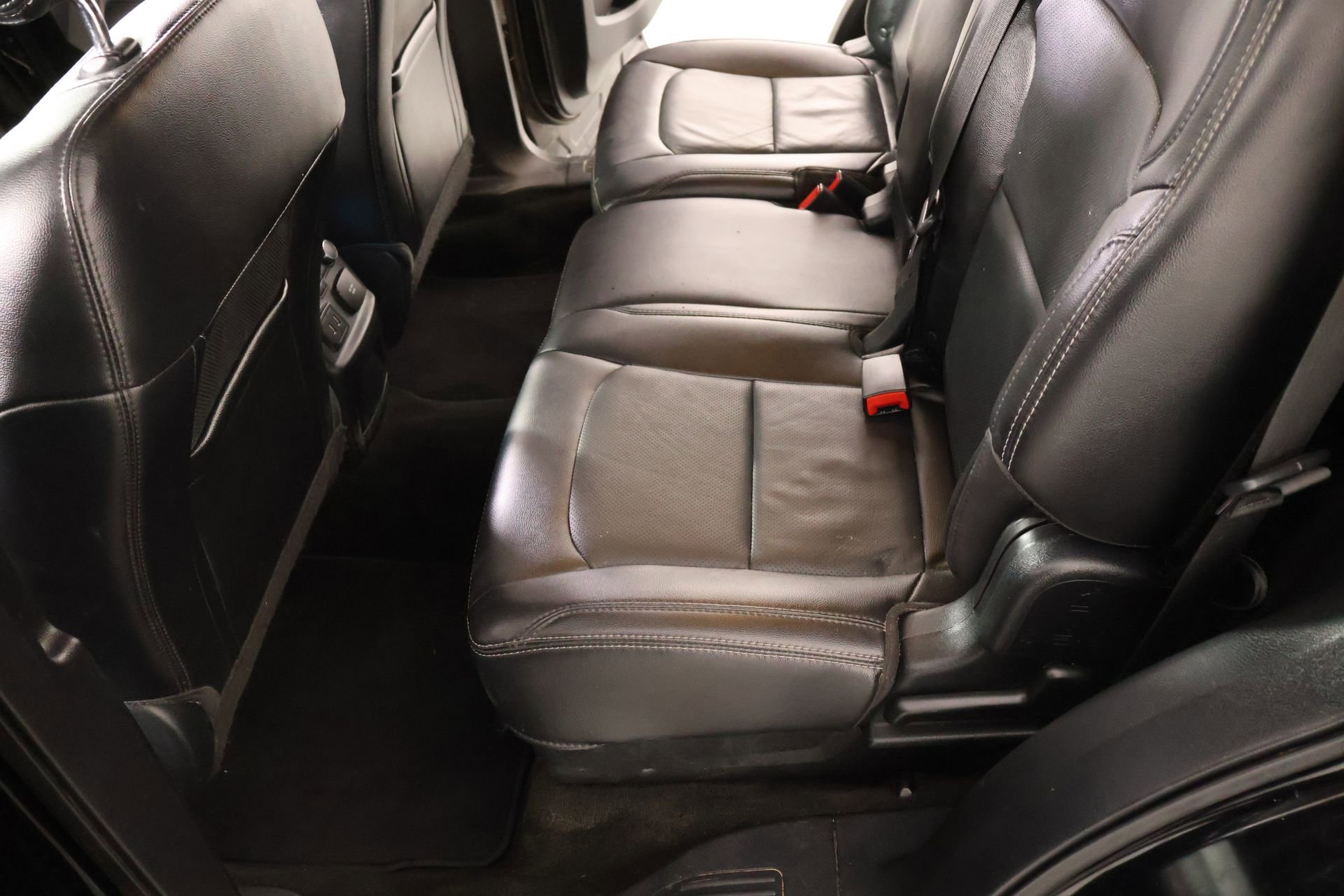 Used 2017 Ford Explorer Limited AWD/4WD image 13