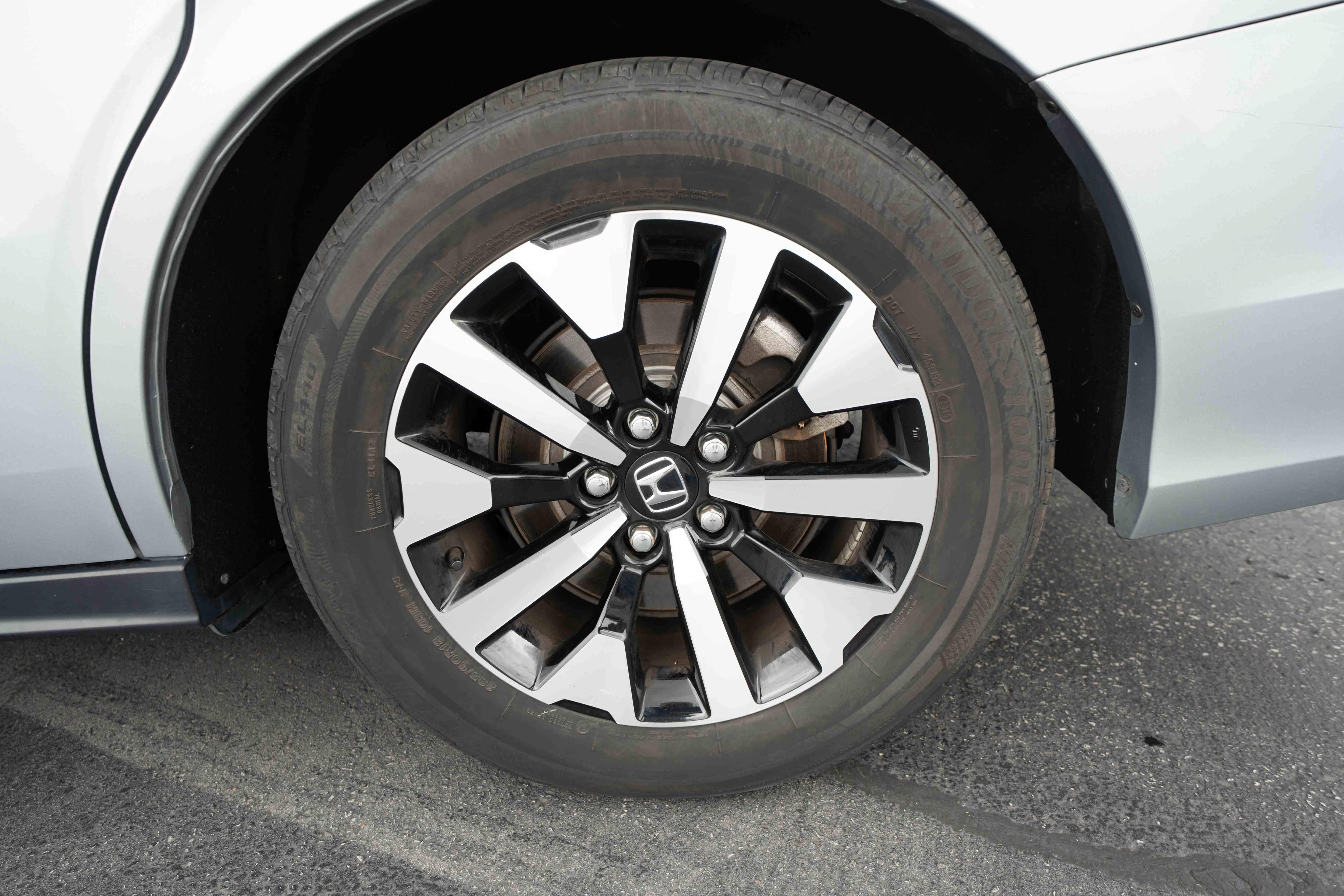 Used 2025 Honda Odyssey EX-L image 30