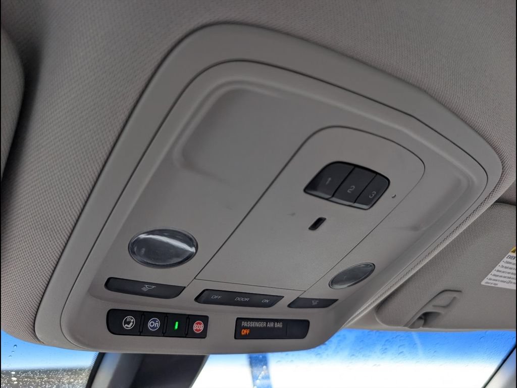 Used 2017 Cadillac XTS Luxury FWD image 19