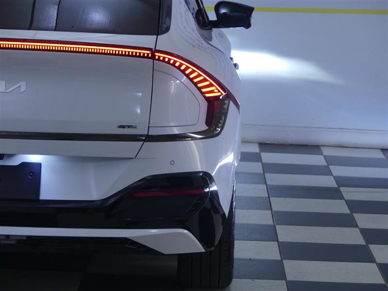 Used 2024 Kia EV6 GT-Line AWD/4WD image 37