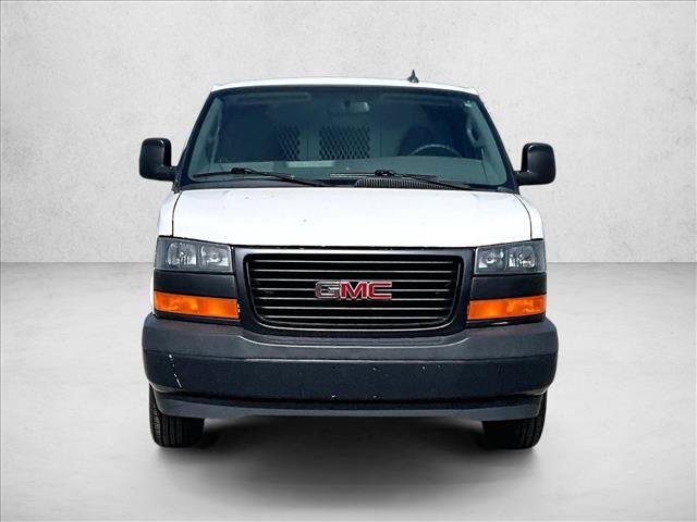 Used 2020 GMC Savana 2500 Extended w/ Driver Convenience Package RWD image 3