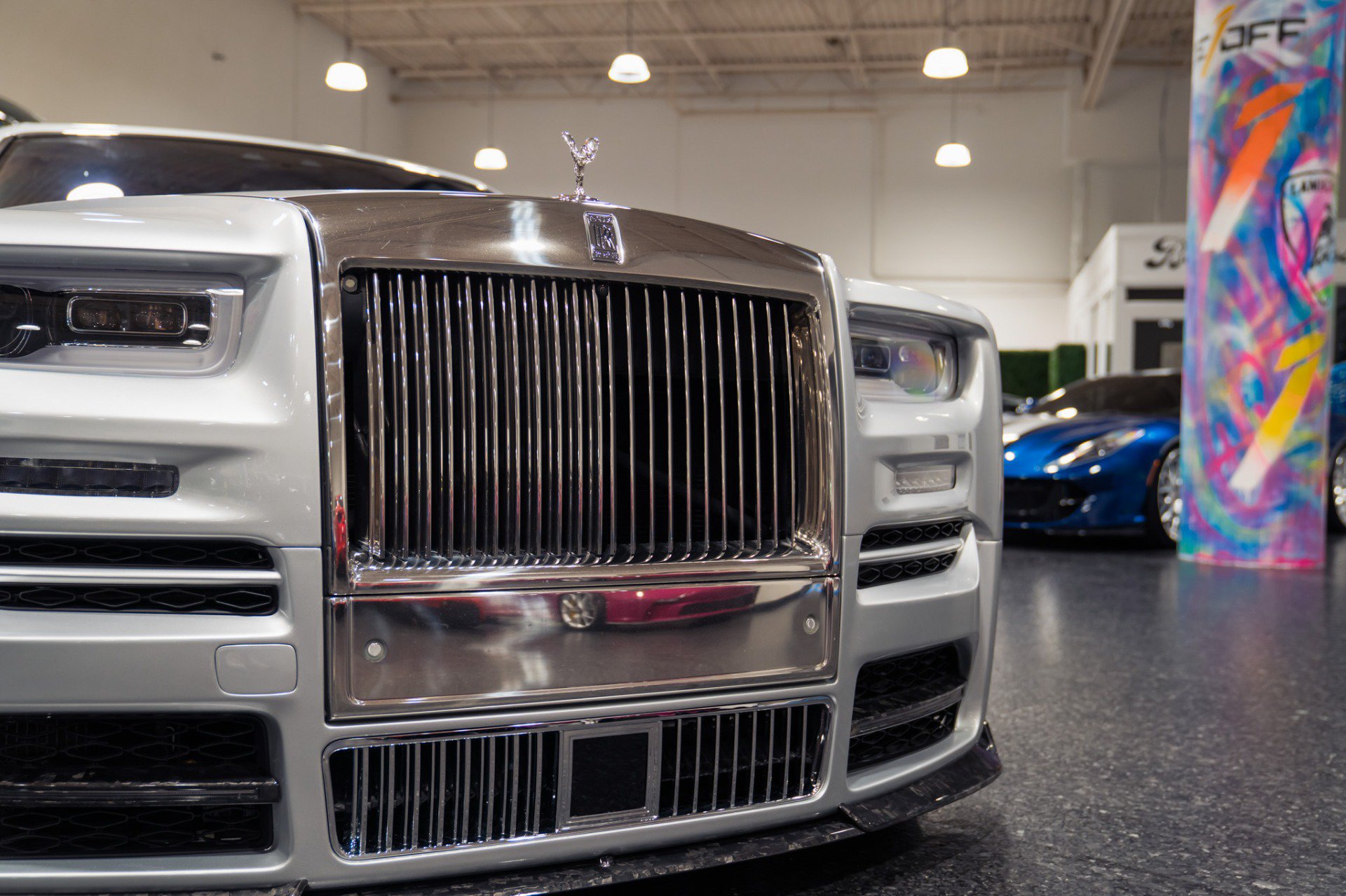 Used 2020 Rolls-Royce Phantom Sedan RWD image 38