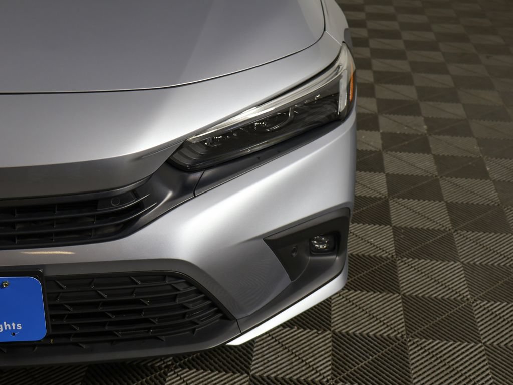 Used 2023 Honda Civic Touring image 16