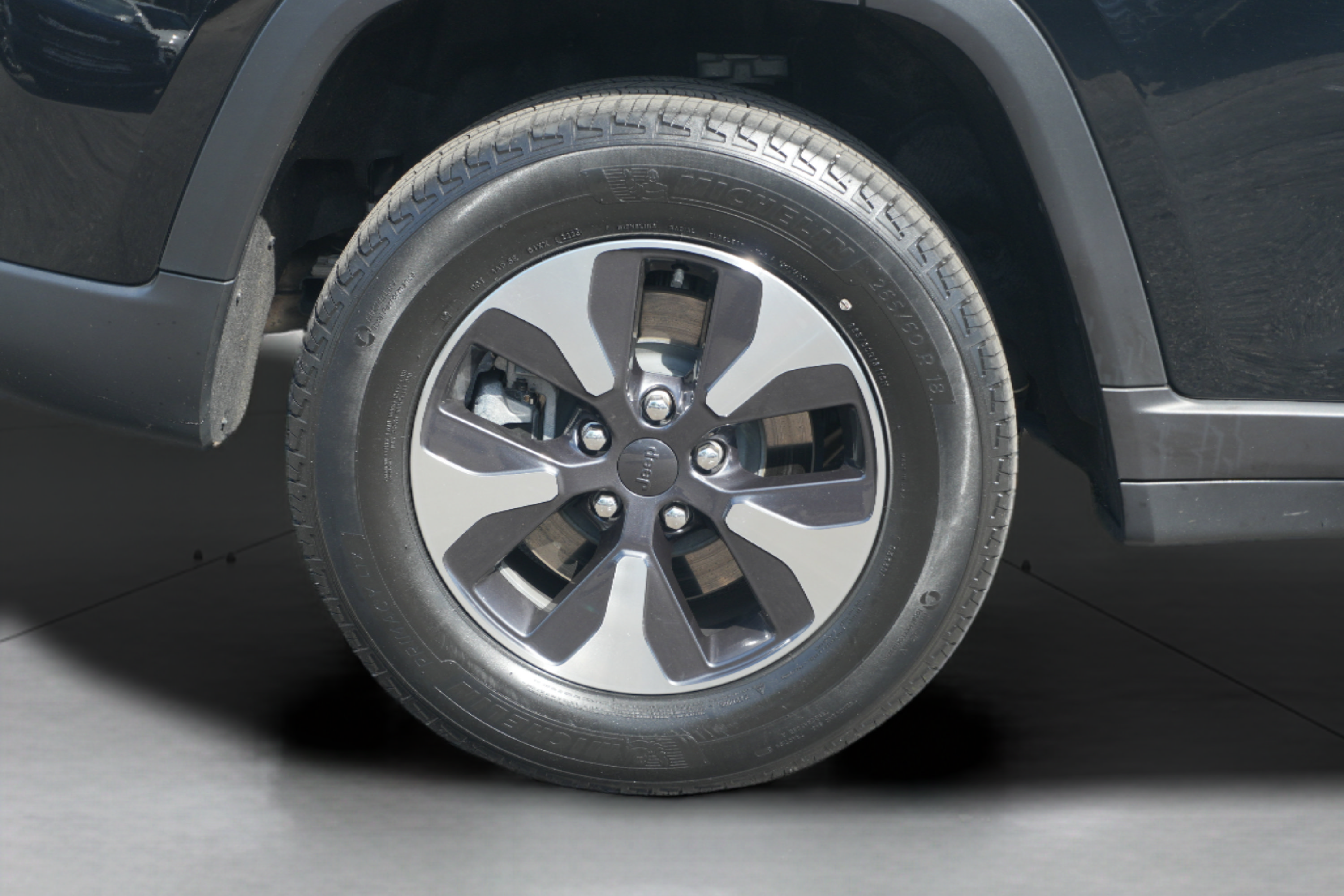 Used 2023 Jeep Grand Cherokee 4WD 4xe image 49