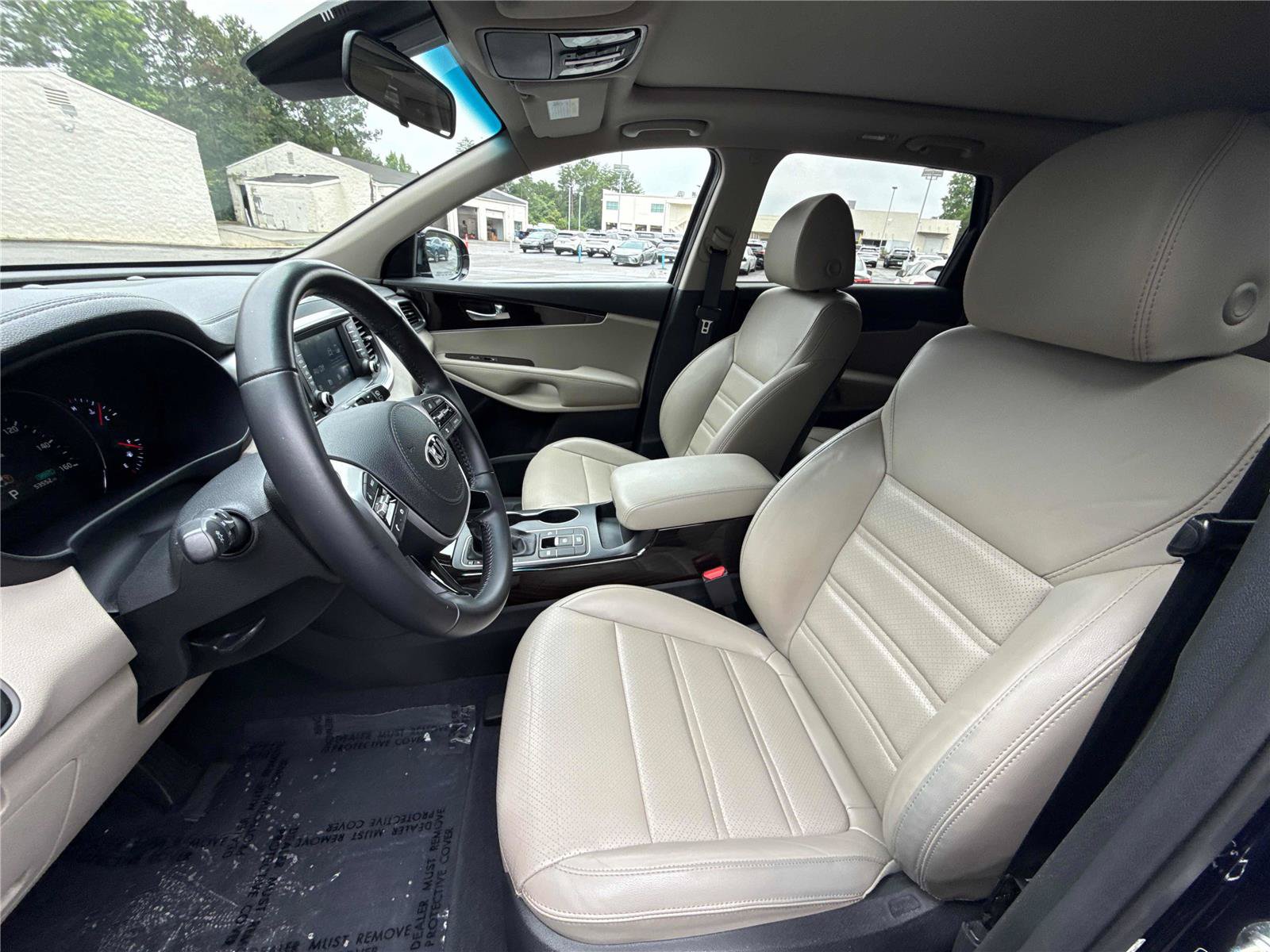 Used 2020 Kia Sorento EX FWD image 11