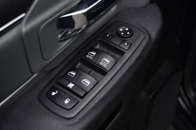 Used 2023 RAM 1500 Classic SLT w/ Trailer & Traction Group image 9