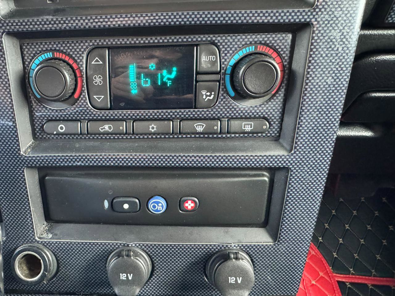 Used 2005 HUMMER H2 w/ Preferred Equipment Group image 21