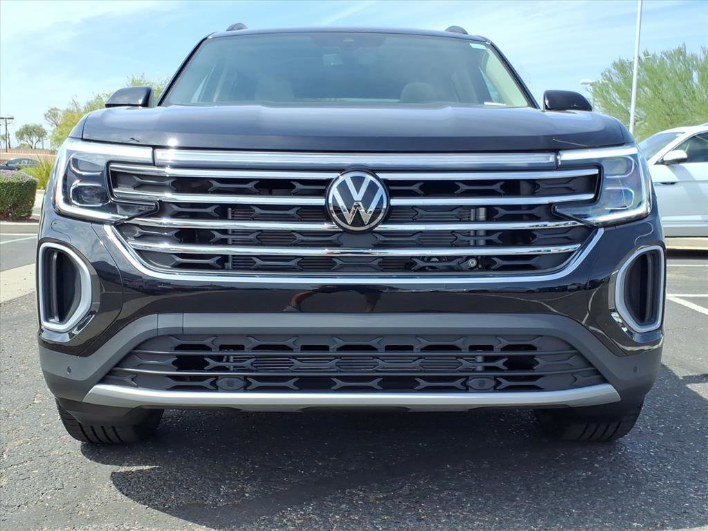 New 2026 Volkswagen Atlas SE image 2