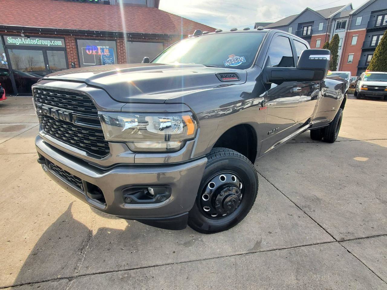 Used 2024 RAM 3500 Big Horn w/ Night Edition image 3