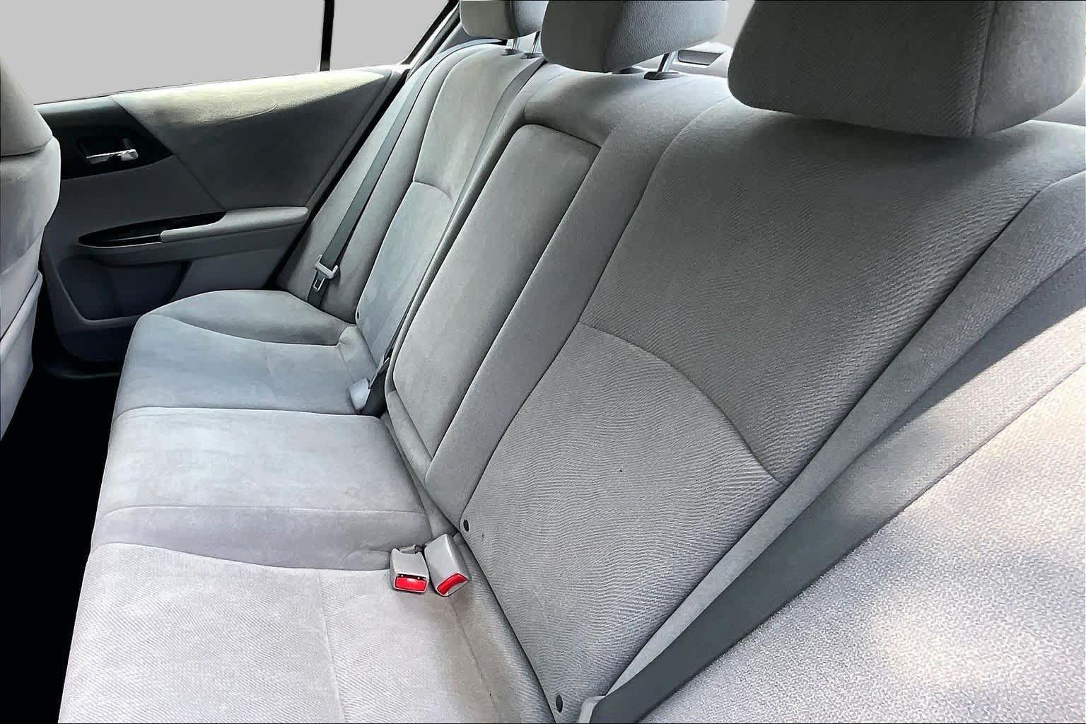 Used 2013 Honda Accord LX image 19