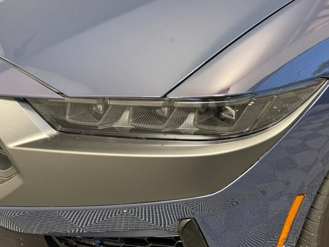 Used 2025 Ford Mustang Dark Horse RWD image 12
