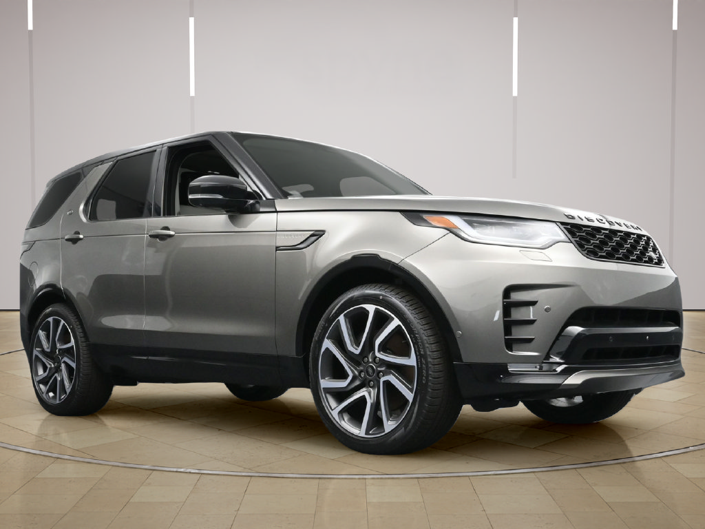 Used 2025 Land Rover Discovery Dynamic SE AWD/4WD image 27