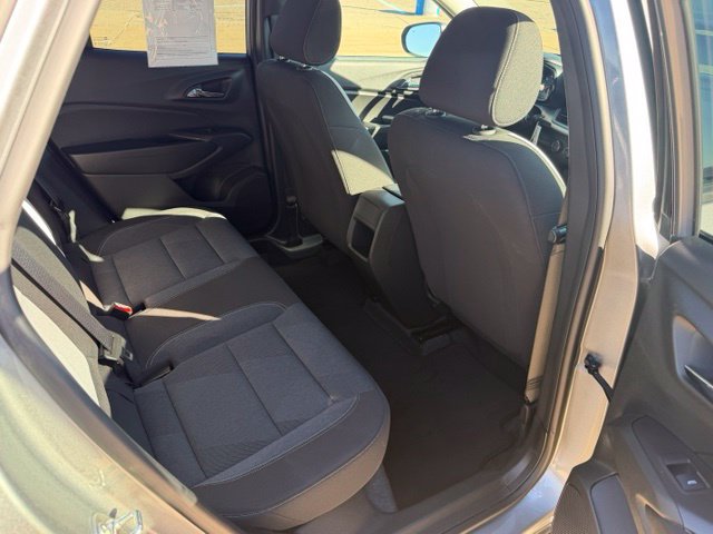Certified 2024 Chevrolet Trax LS w/ LS Convenience Package FWD image 28