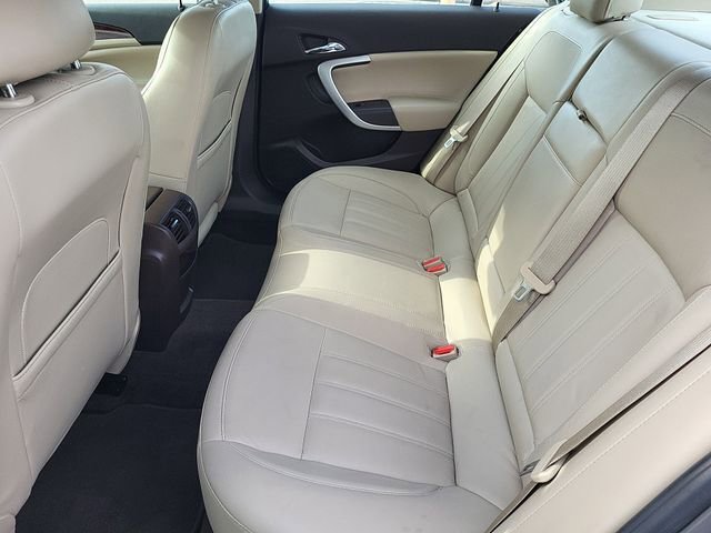 Used 2017 Buick Regal Sport Touring FWD image 21