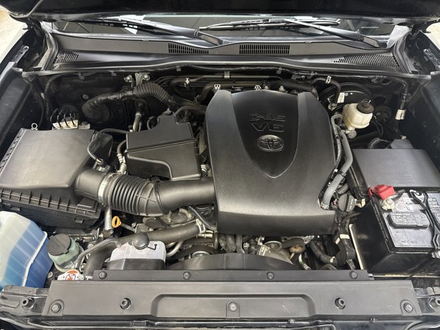 Used 2023 Toyota Tacoma SR AWD/4WD image 28