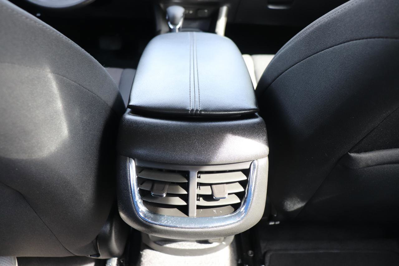 Used 2025 Chevrolet Malibu LT FWD image 20