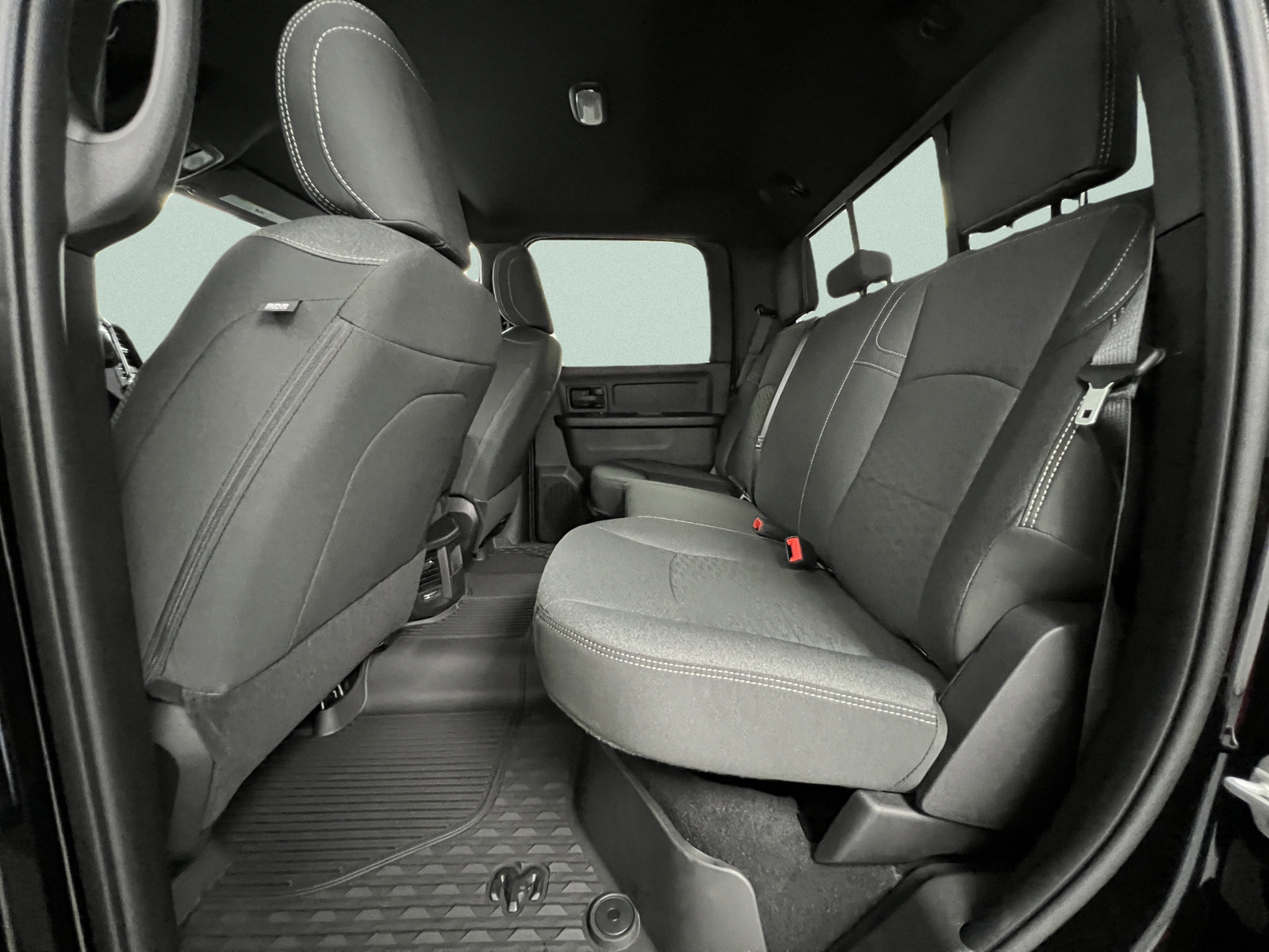 New 2027 RAM 2500 Tradesman AWD/4WD image 28