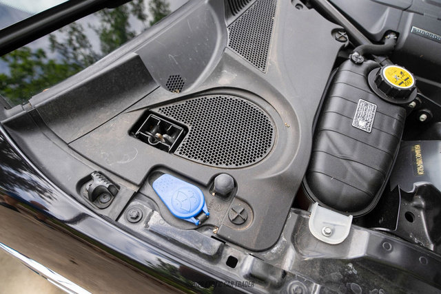 Used 2013 Jaguar XKR R RWD image 18